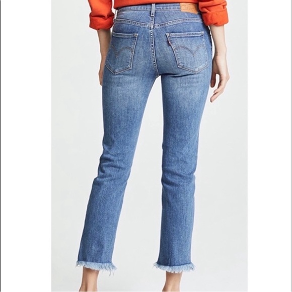 Levi’s 724 Straight Leg Medium Wash Distressed Jeans Size 24 - Picture 2 of 11